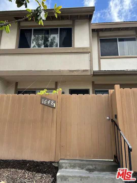 Condominium for sale at 1648 Avenida Selva 73, Fullerton, CA featuring 3 beds and 2 baths
