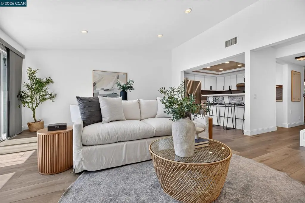 28 Janin Pl, Pleasant Hill, CA — listing photo 1