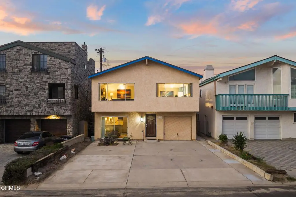 261 Hollywood Boulevard, Oxnard, CA — listing photo 1