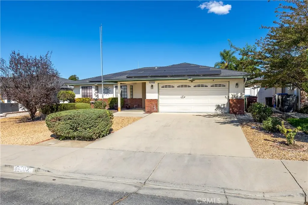 42108 Shadow, Hemet, CA — listing photo 1