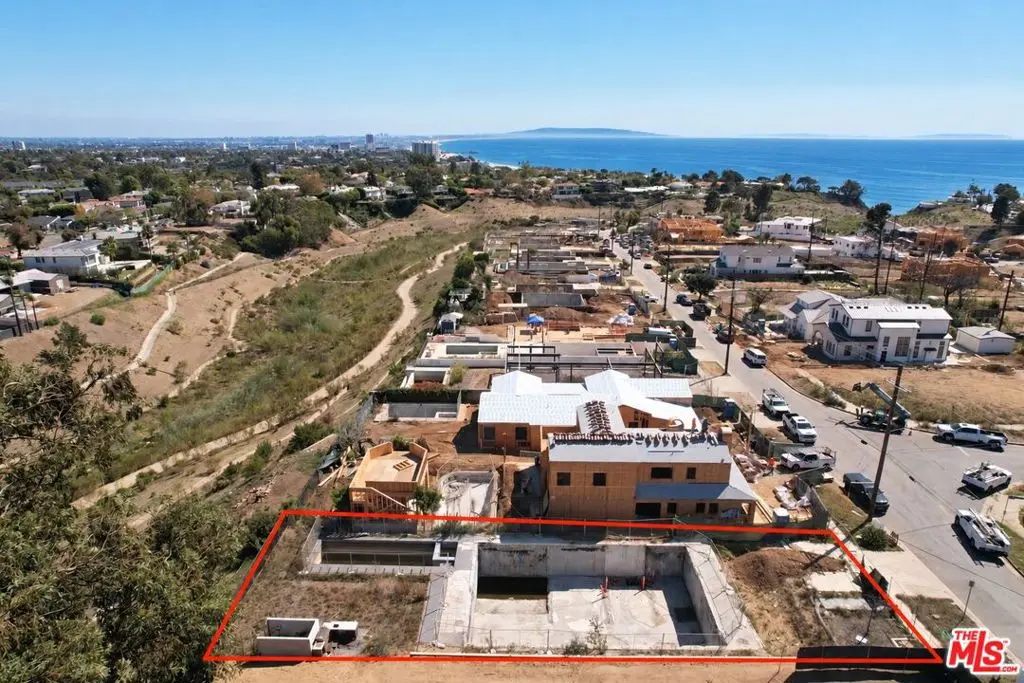 15305 De Pauw Street, Pacific Palisades, CA — listing photo 1