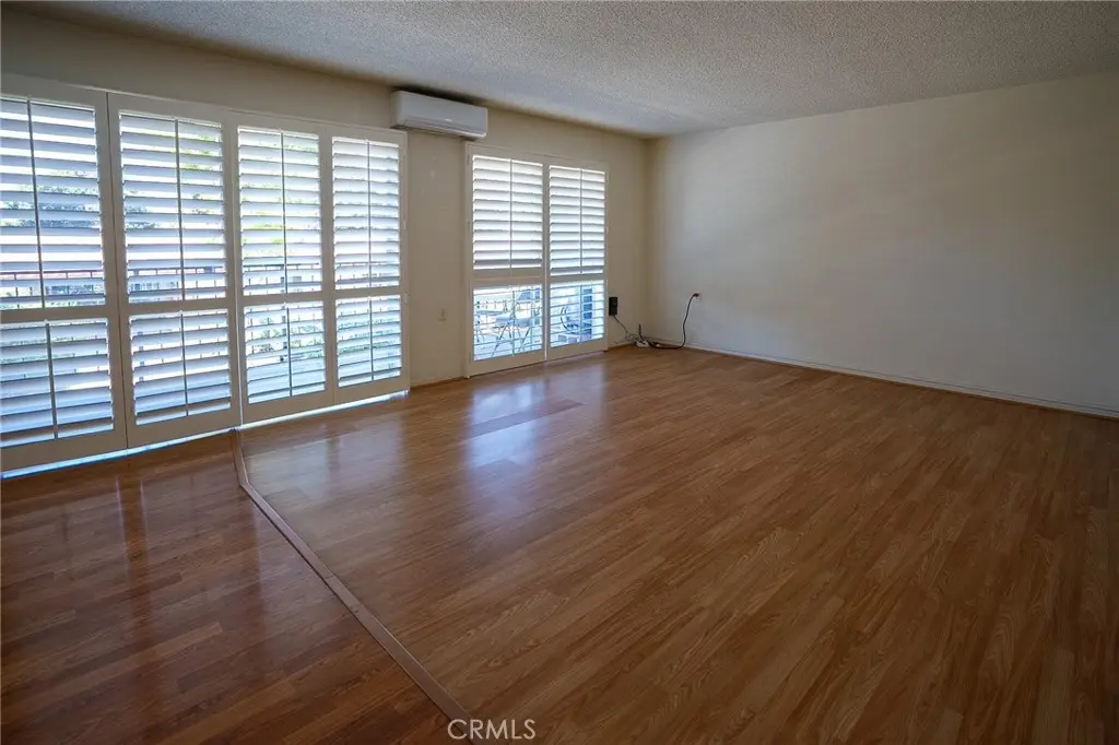 2117 Via Puerta B, Laguna Woods, CA — listing photo 1