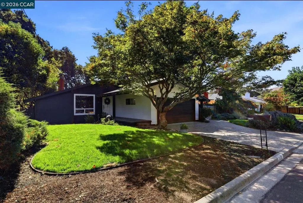 1198 Vacation Dr, Lafayette, CA — listing photo 1