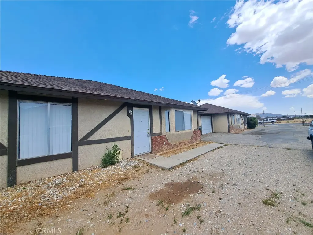 Apartment for rent at 12222 Kiowa Road 3, Apple Valley, CA featuring 2 beds and 1 bath