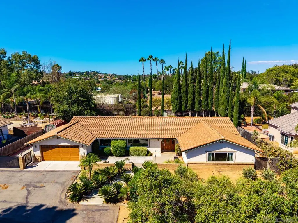 1643 Citrus Hills Lane, Escondido, CA — listing photo 1