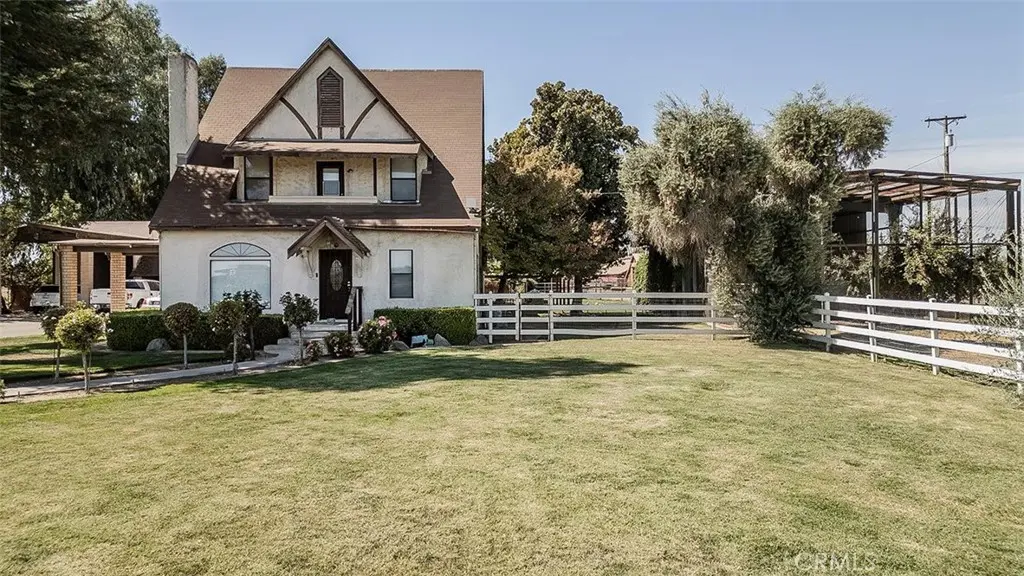 Single Family Residence for sale at 14901 S Highland, Selma, CA featuring 3 beds and 3 baths