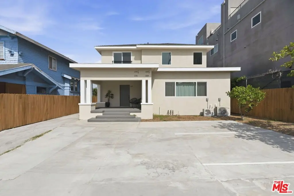 Condominium for sale at 1189 1/2 Crenshaw Boulevard, Los Angeles, CA featuring 2 beds and 2 baths