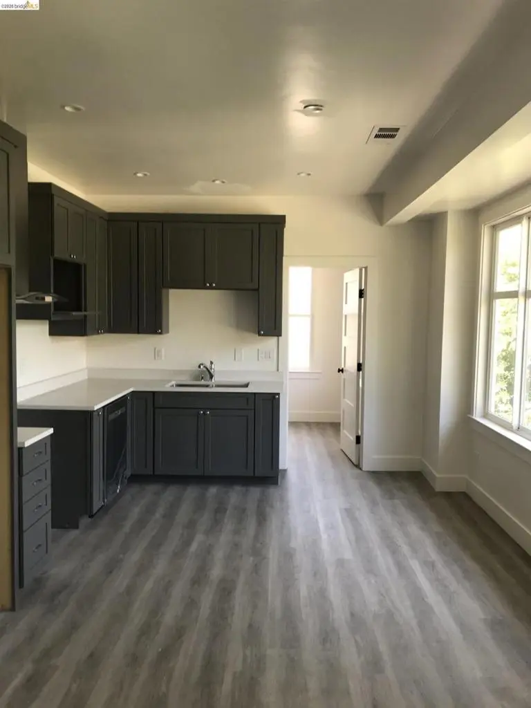 3042 Martin Luther King Way, Oakland, CA — listing photo 1