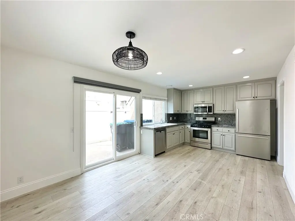 13 Greenleaf#5, Irvine, CA — listing photo 1