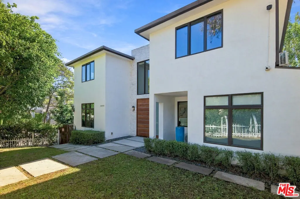 10844 Rochester Avenue, Los Angeles, CA — listing photo 1