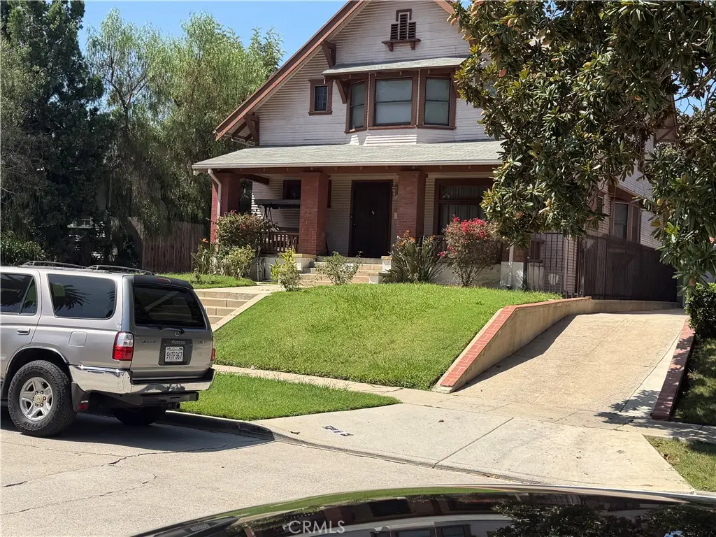 1253 S Victoria, Los Angeles, CA — listing photo 1