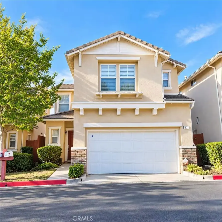 Single Family Residence for rent at 1831 Orange Grove Rd, Duarte, CA featuring 3 beds and 3 baths