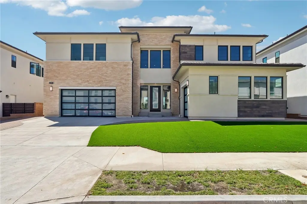 20580 Edgewood Court, Chatsworth, CA — listing photo 1