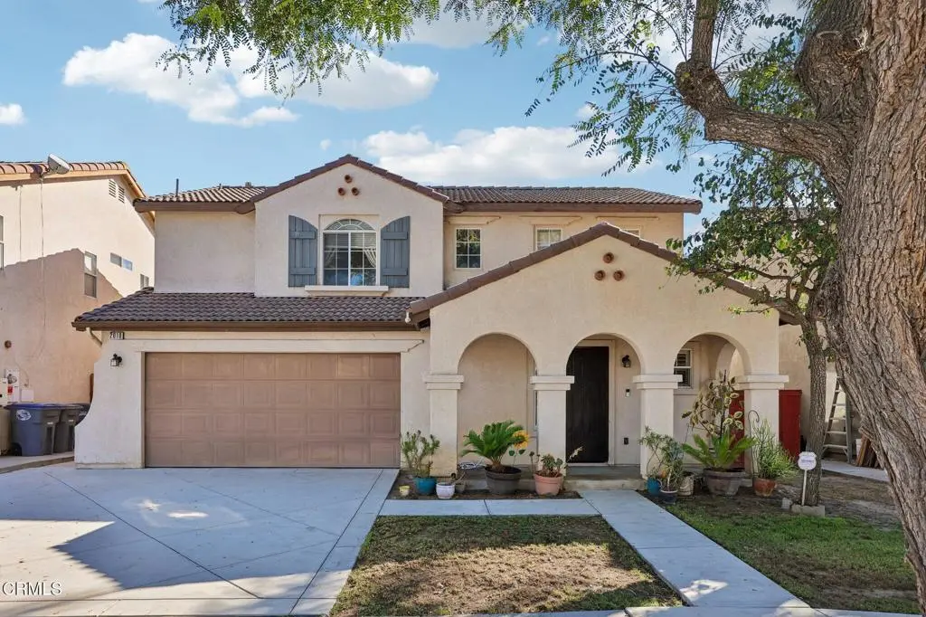 2010 Del Rey Place, Oxnard, CA — listing photo 1