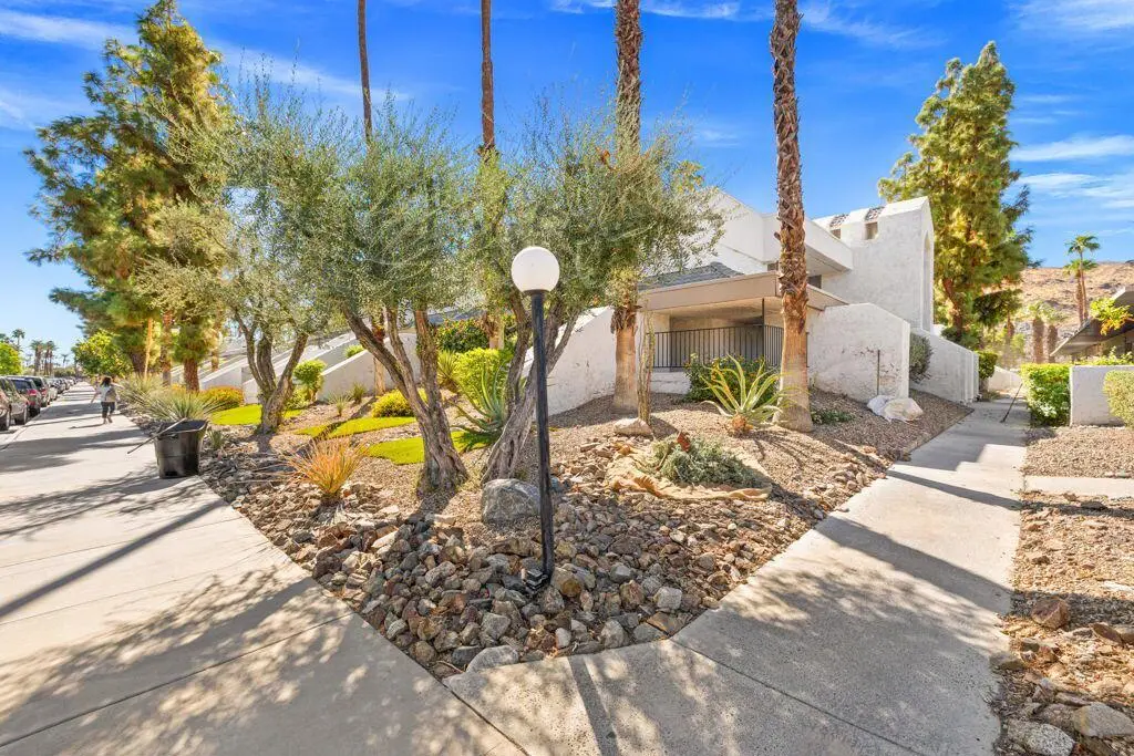 5301 E Waverly S 145, Palm Springs, CA — listing photo 1