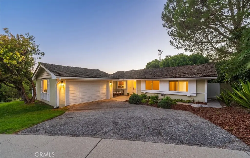 27945 Alvarez, Rancho Palos Verdes, CA — listing photo 1