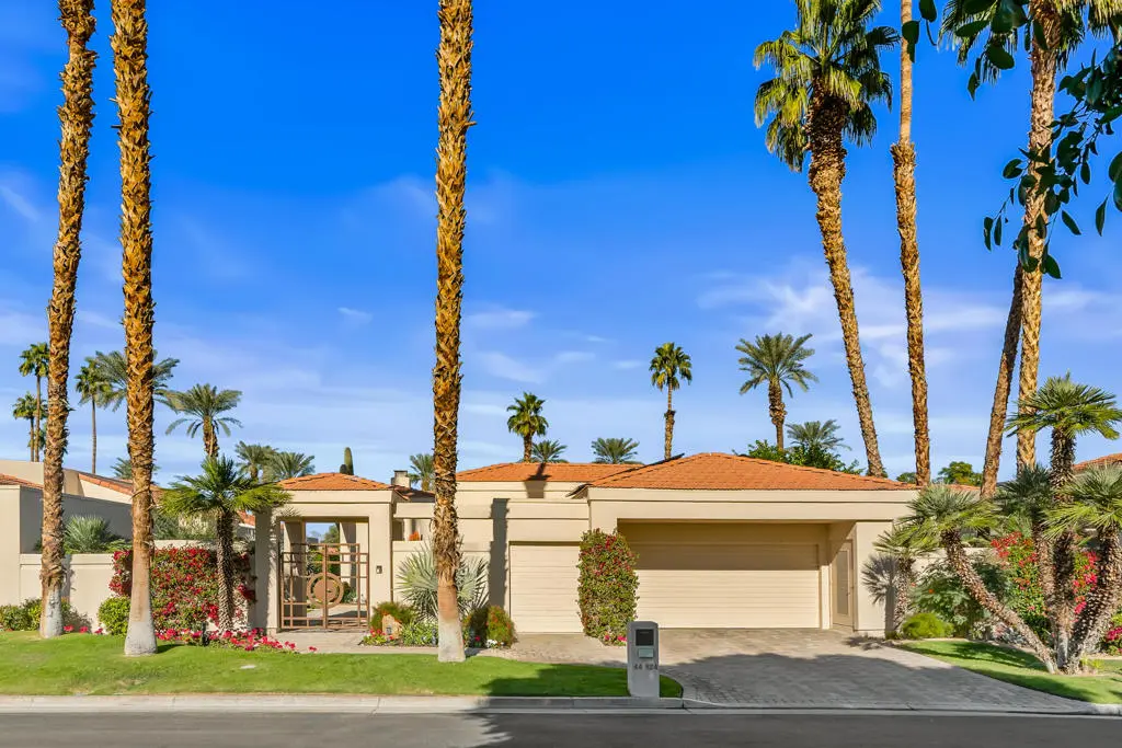 Single Family Residence for sale at 44824 Doral Drive, Indian Wells, CA featuring 2 beds and 3 baths
