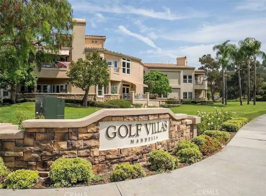 100 Plaza De Las Flores, San Juan Capistrano, CA — listing photo 1