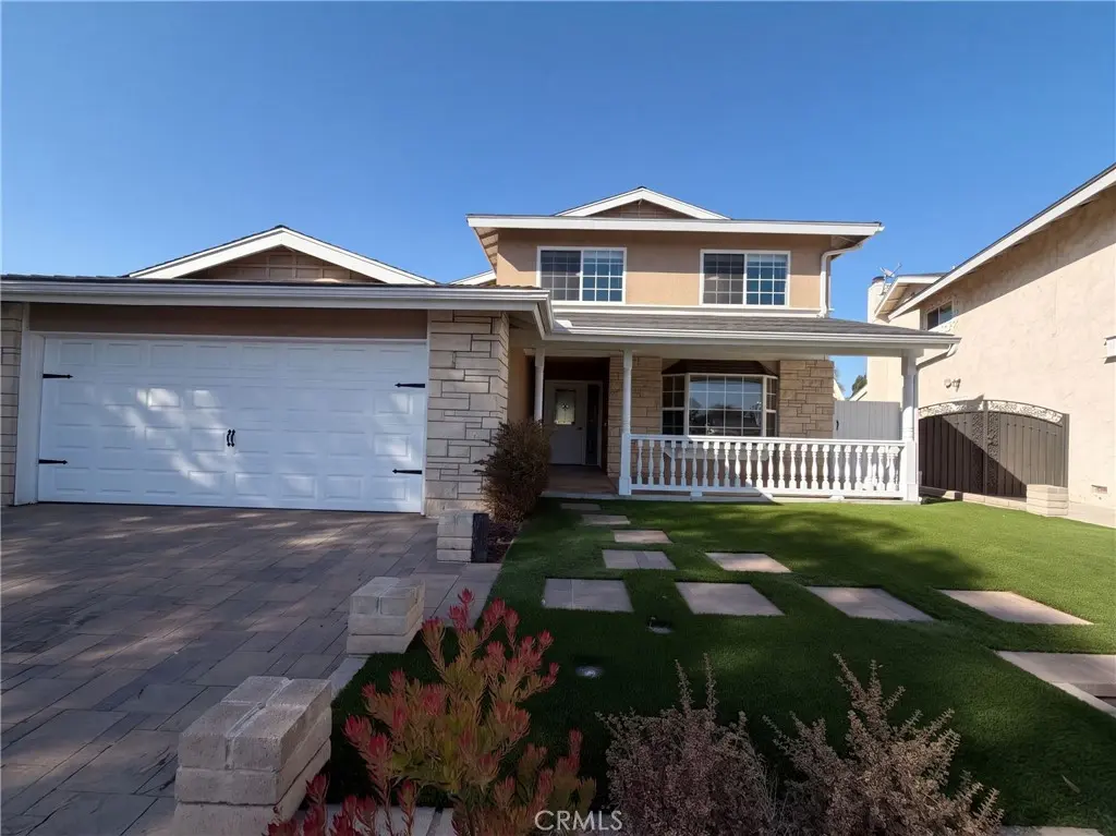 4665 Guava Avenue, Seal Beach, CA — listing photo 1