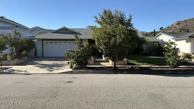 5302 Aurelia Street, Simi Valley, CA — listing photo 1