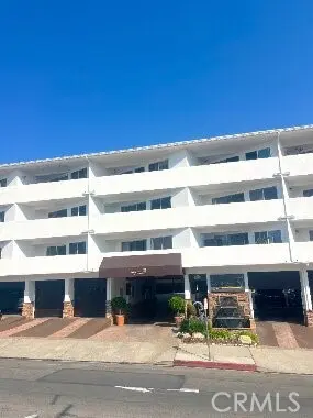 100 Cliff Drive 11, Laguna Beach, CA — listing photo 1