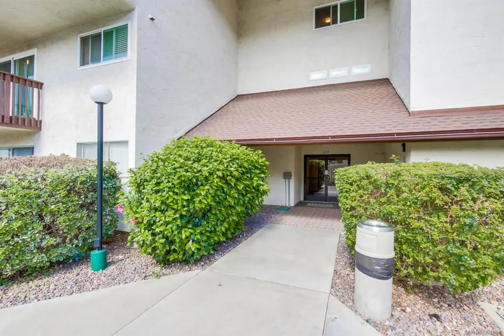 Residential Lease for rent at 6111 Rancho Mission Road 108, San Diego, CA featuring 2 beds and 2 baths