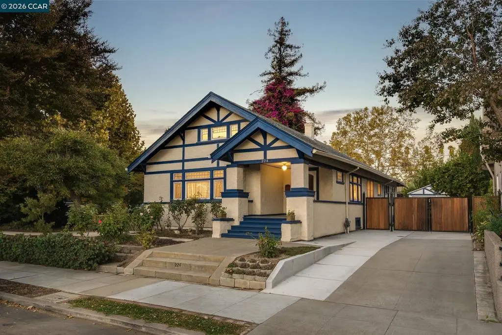 Single Family Residence for sale at 224 S 14Th St, San Jose, CA featuring 3 beds and 2 baths