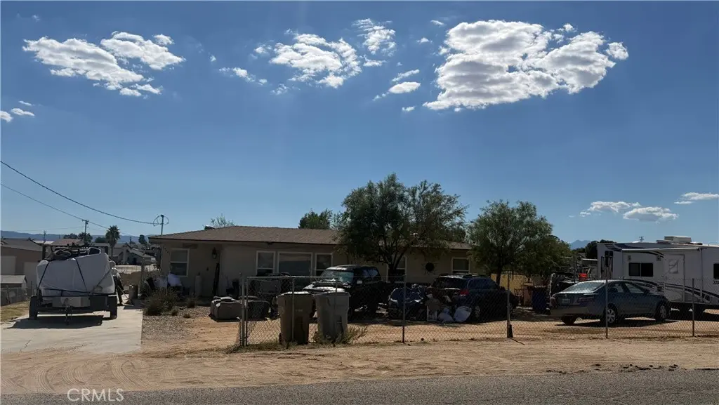 17241 Donert, Hesperia, CA — listing photo 1