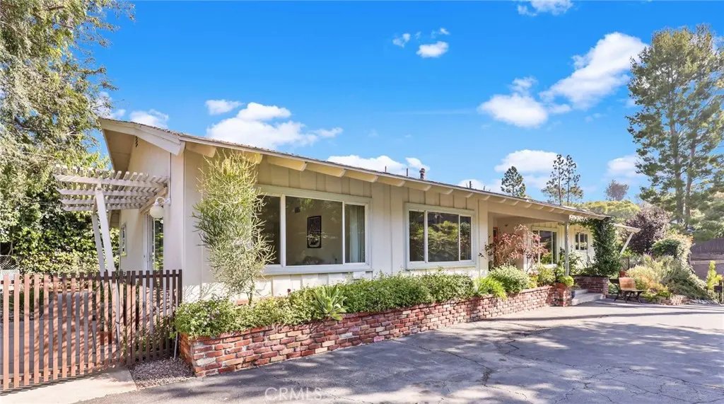 1425 Longview, Fullerton, CA — listing photo 1