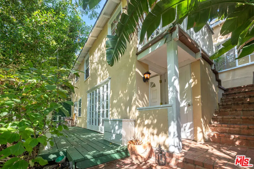 10001 Westwanda Drive, Beverly Hills, CA — listing photo 1