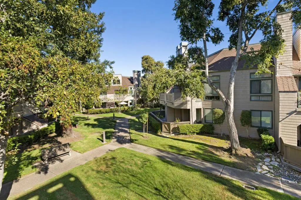 46 Pelican Lane, Redwood City, CA — listing photo 1