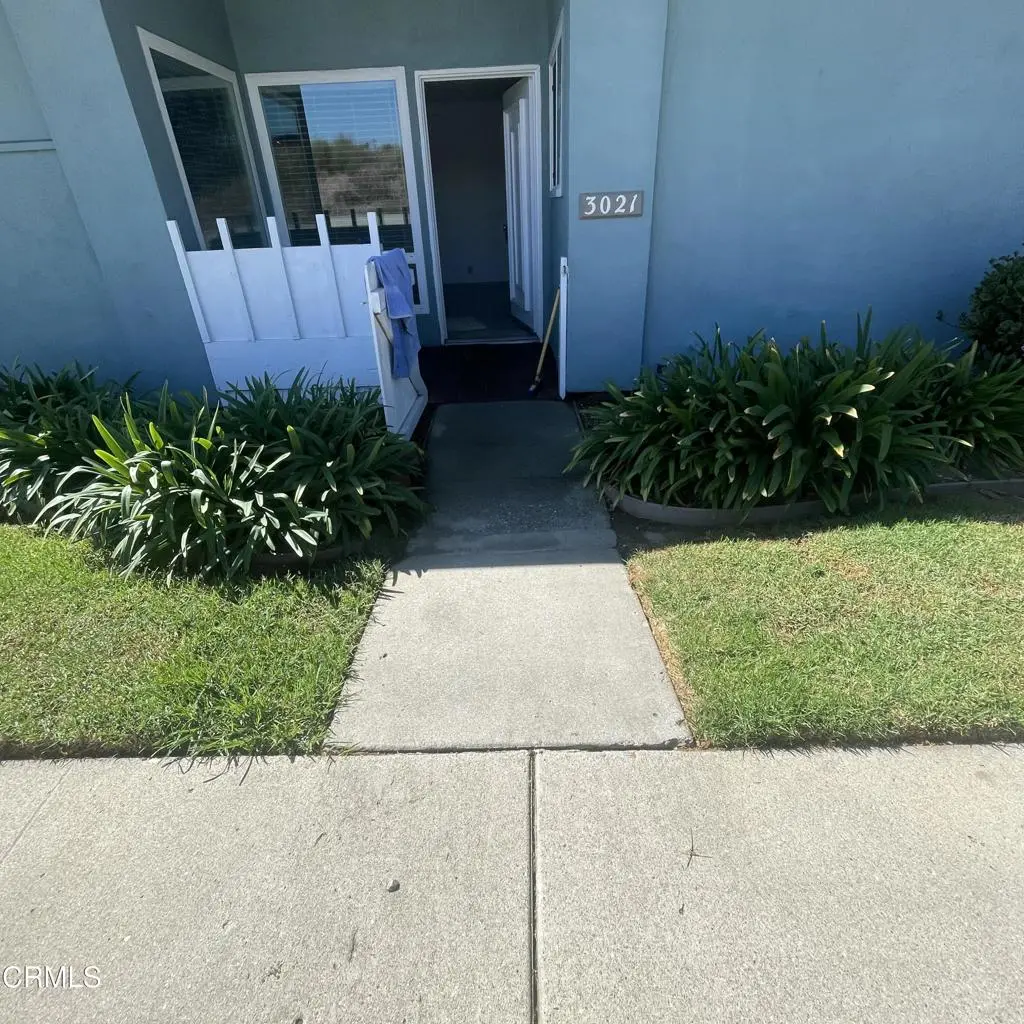 3021 E Harbor Boulevard, Ventura, CA — listing photo 1