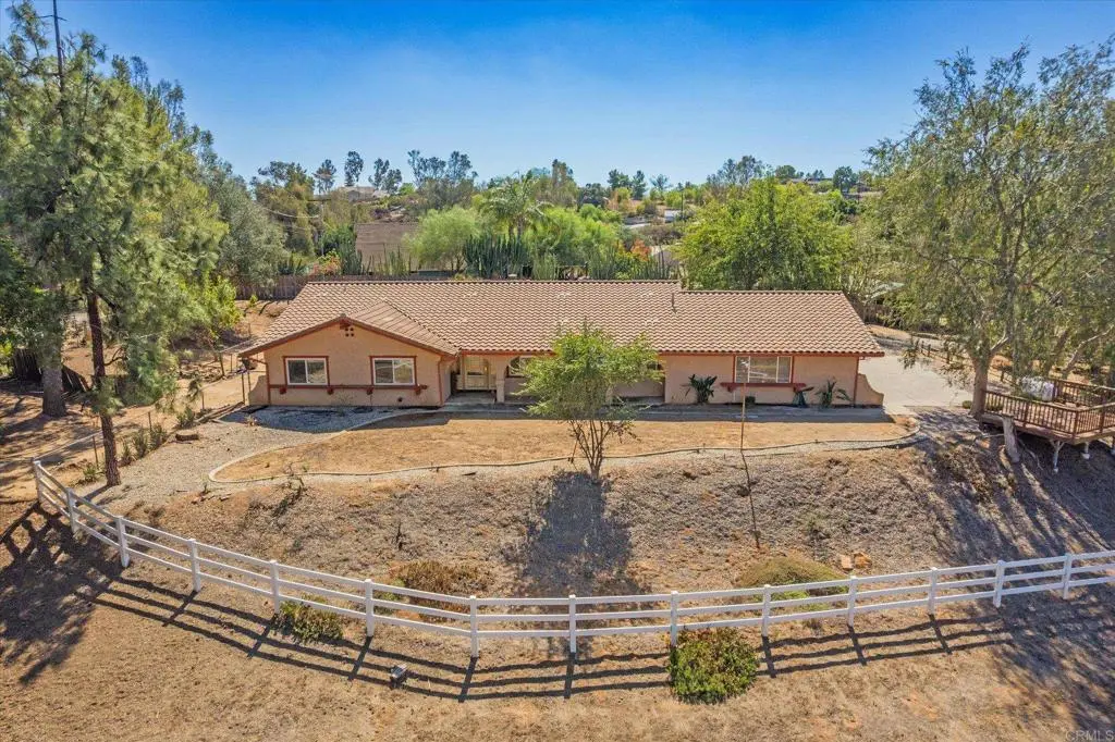 1205 Alice St, Ramona, CA — listing photo 1