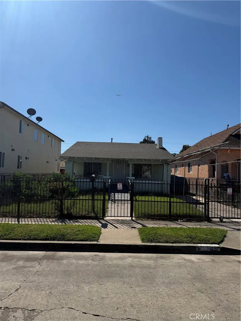 426 E 83rd, Los Angeles, CA — listing photo 1