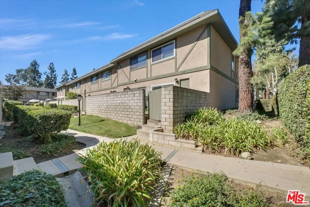 1109 W Francis Street H, Ontario, CA — listing photo 1