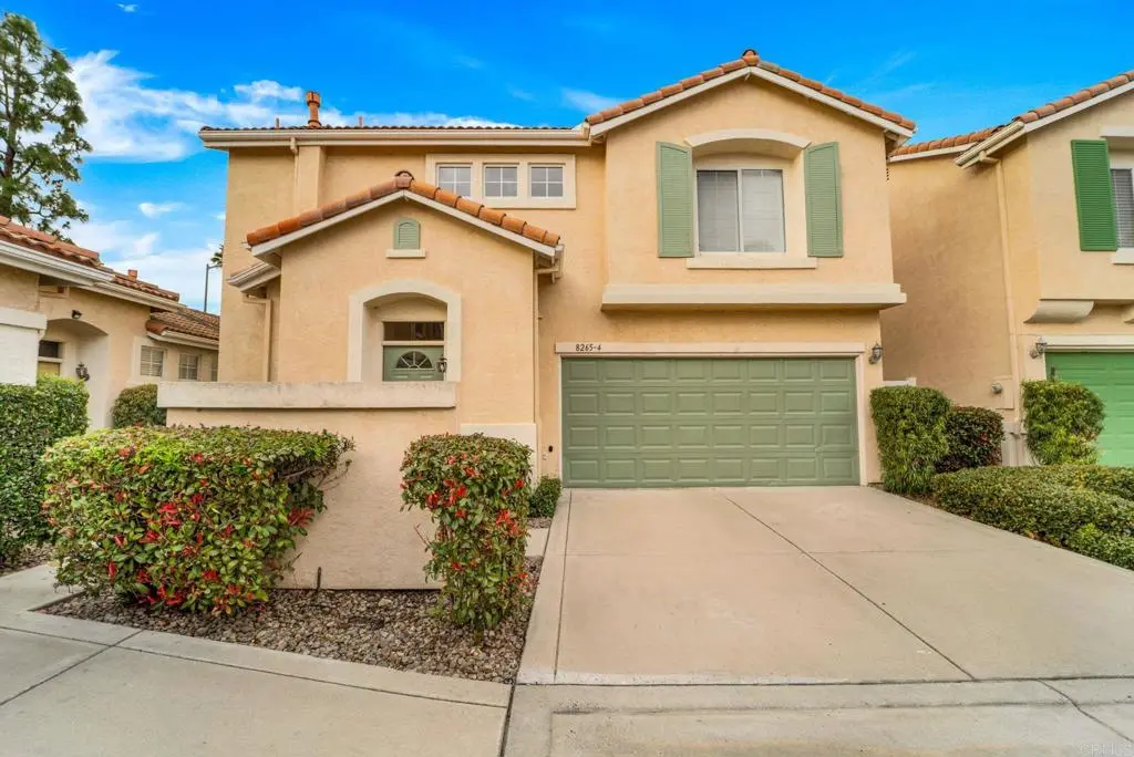 Single Family Residence for rent at 8265 Gold Coast Drive 4, San Diego, CA featuring 3 beds and 3 baths