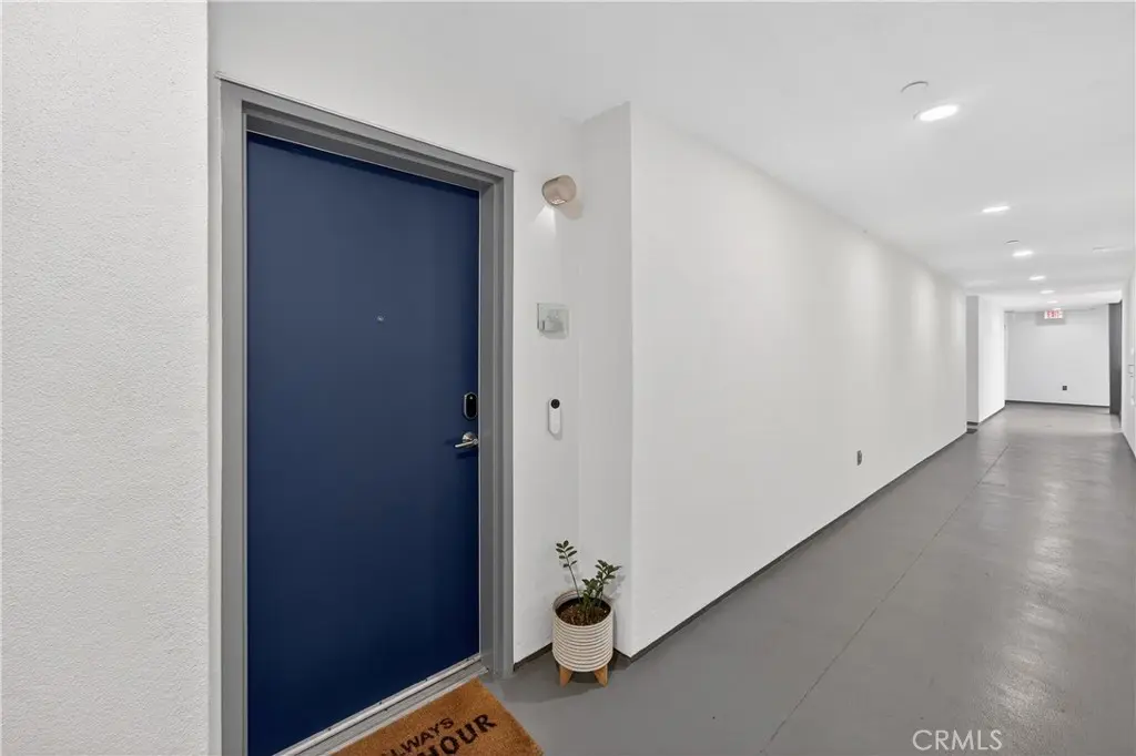 150 The Promenade N 415, Long Beach, CA — listing photo 1