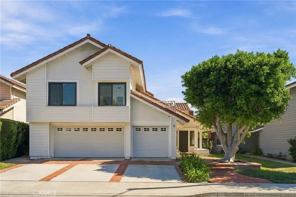6 Redonda, Irvine, CA — listing photo 1