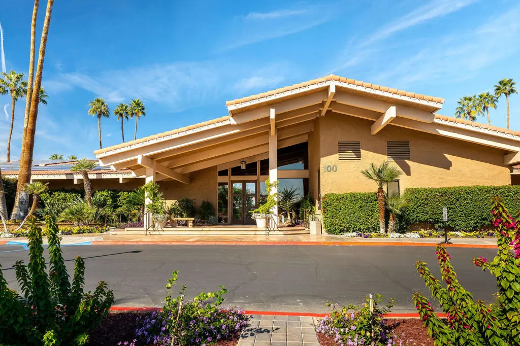37 Camino Arroyo, Palm Desert, CA — listing photo 1