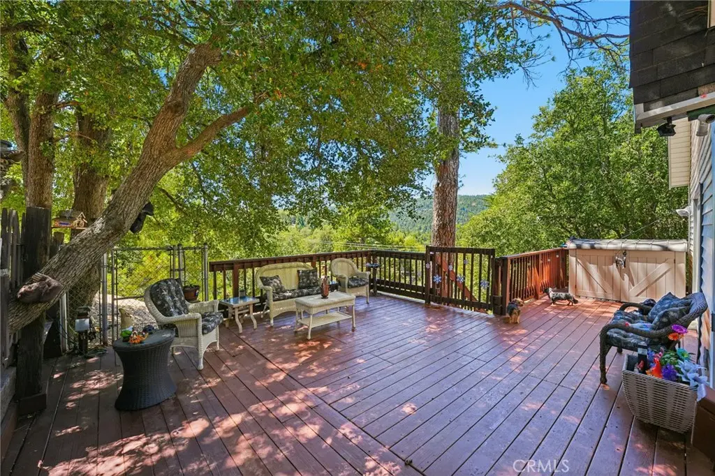 463 Delle Drive, Crestline, CA — listing photo 1