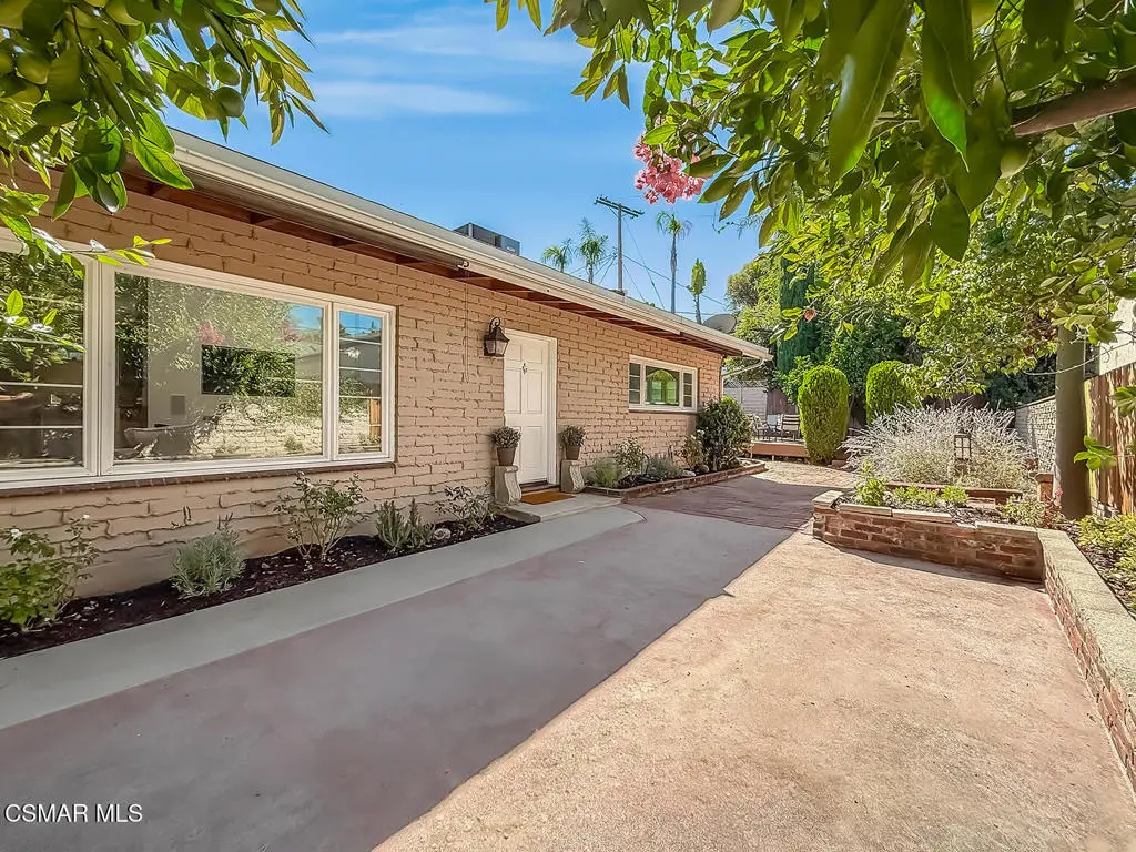 21222 Martinez Street, Woodland Hills, CA — listing photo 1