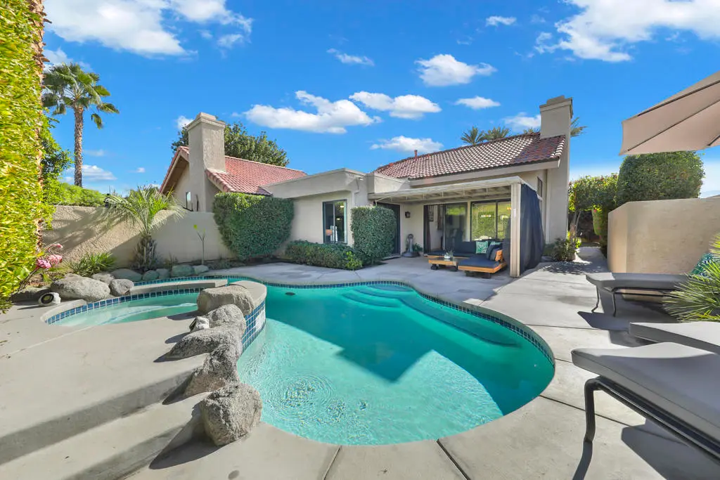 21 Ensenada Lane, Palm Desert, CA — listing photo 1