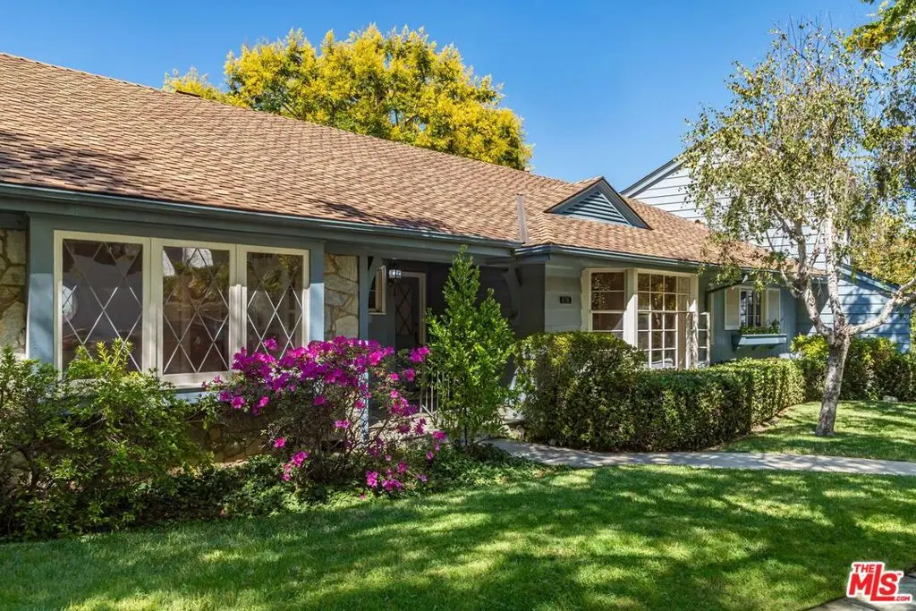 9801 Hillgreen Place, Beverly Hills, CA — listing photo 1