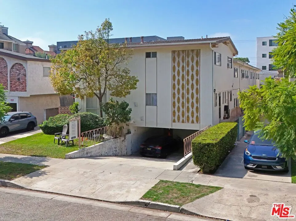 3743 Mentone Avenue, Los Angeles, CA — listing photo 1