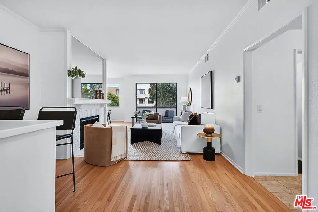 5100 Via Dolce 206, Marina Del Rey, CA — listing photo 1