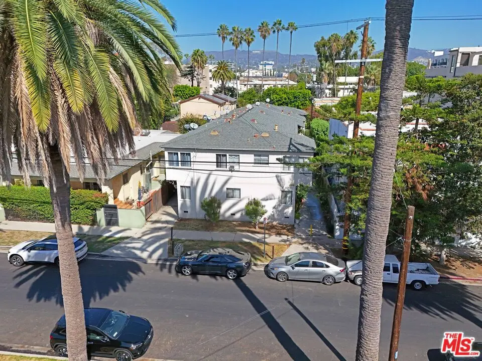 5131 Clinton Street, Los Angeles, CA — listing photo 1
