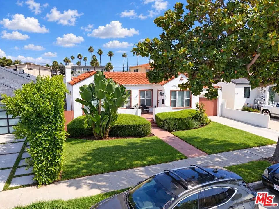 3944 Huron Avenue, Culver City, CA — listing photo 1