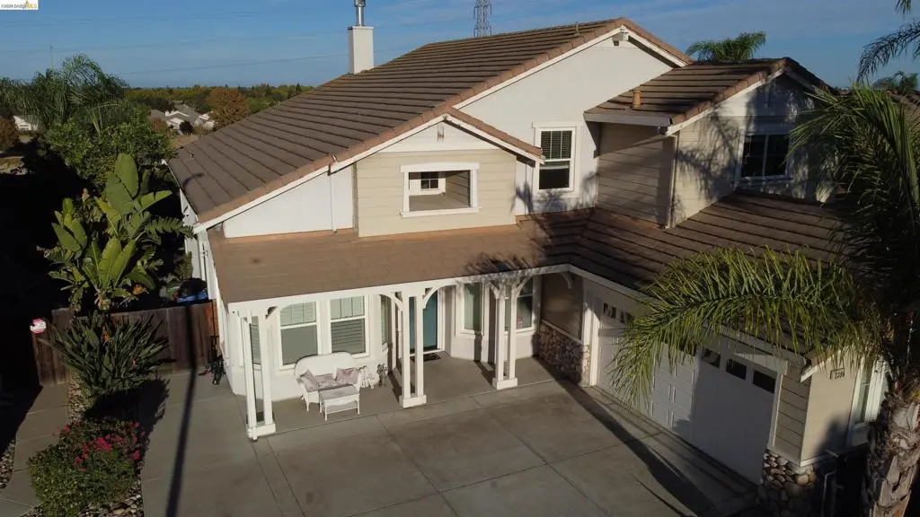 2396 Berkshire Ln, Brentwood, CA — listing photo 1