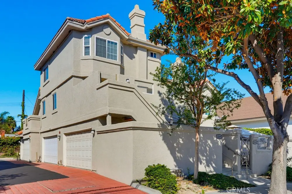 3259 W Ball, Anaheim, CA — listing photo 1