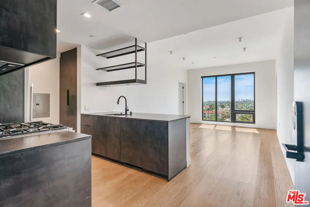Condominium for rent at 10700 Tabor Street 416, Los Angeles, CA featuring 2 beds and 3 baths